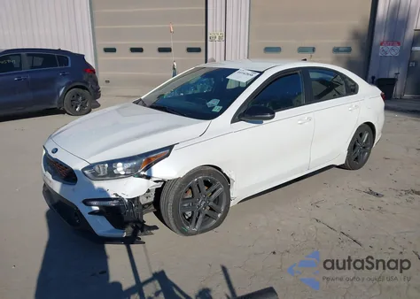 2021 Kia Forte Gt-Line z USA, uszkodzony, nr VIN 3KPF34AD8ME298823